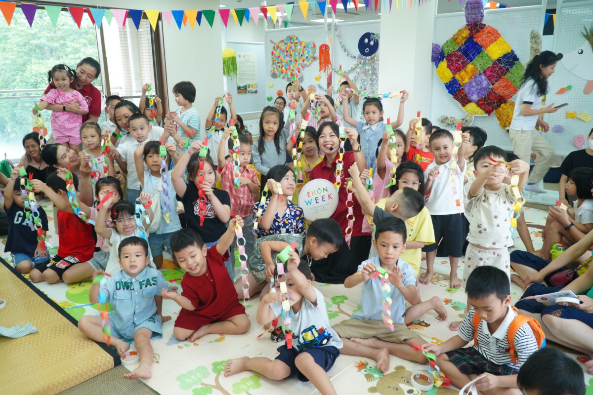 Hành trình kết nối qua những trang sách 